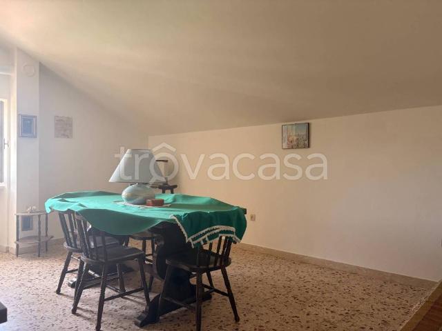Appartamento in vendita a Fossato Di Vico, Umbria