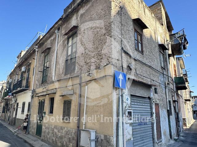 Appartamento in vendita a V Circoscrizione, Palermo
