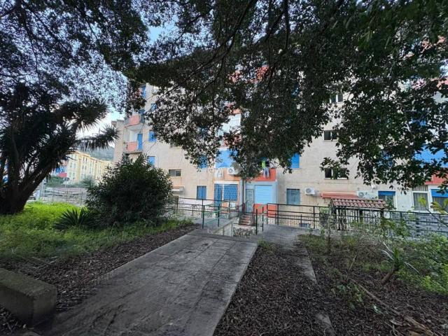 Appartamento in vendita a V Circoscrizione, Palermo