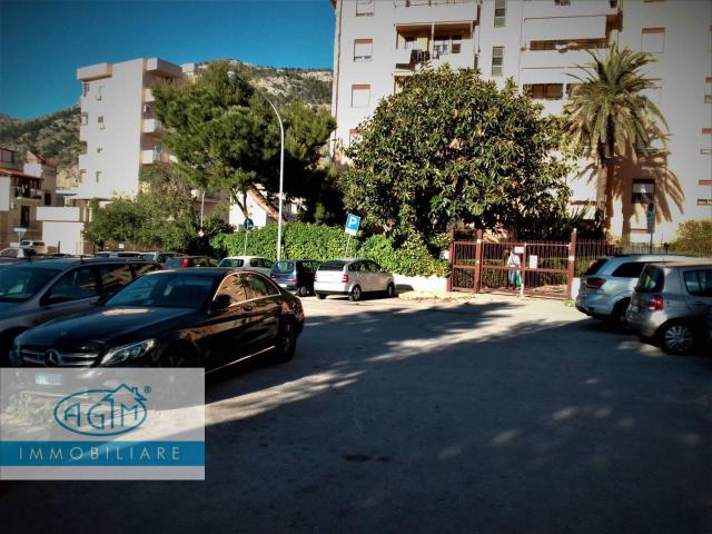 Appartamento in vendita a VII Circoscrizione, Palermo