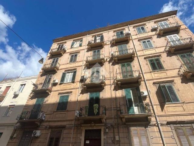 Appartamento in vendita a III Circoscrizione, Palermo