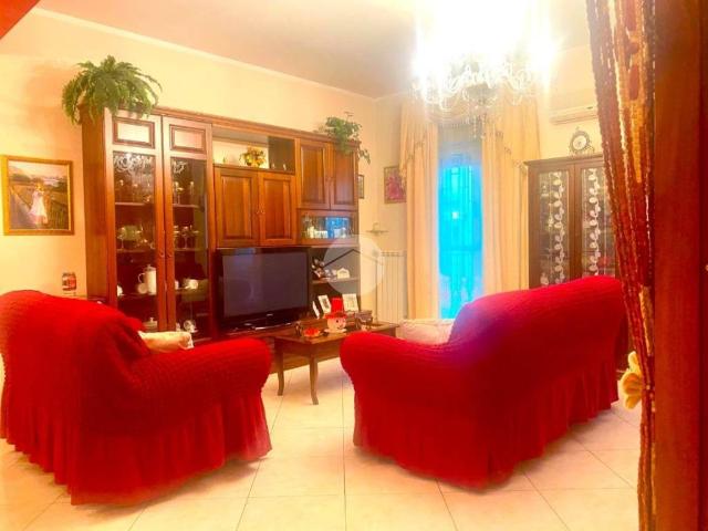 Appartamento in vendita a Roccella, Palermo