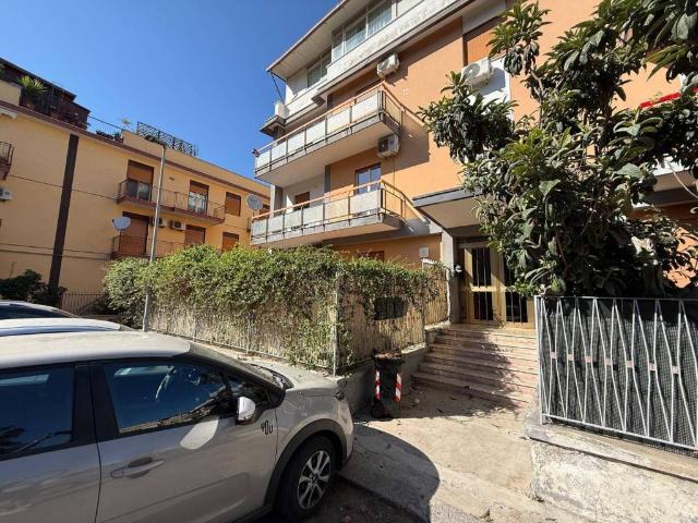 Appartamento in vendita a VII Circoscrizione, Palermo