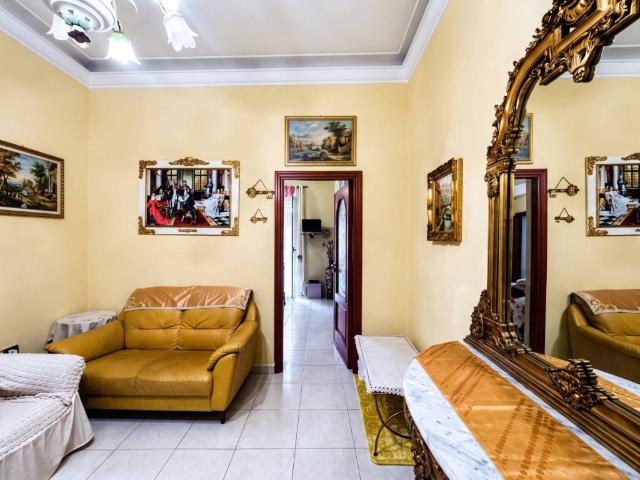 Appartamento in vendita a III Circoscrizione, Palermo