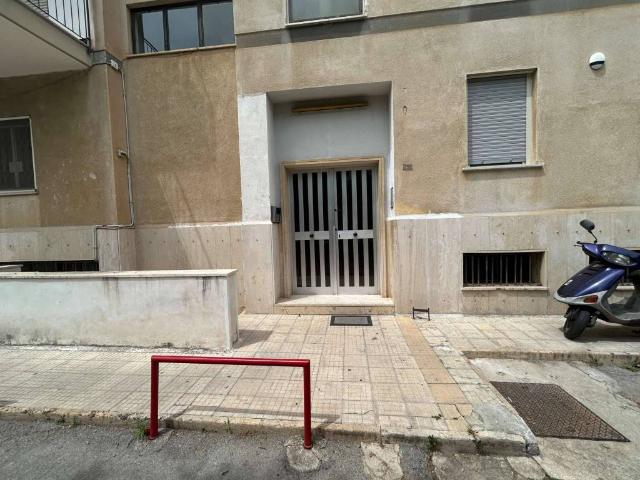 Appartamento in vendita a V Circoscrizione, Palermo
