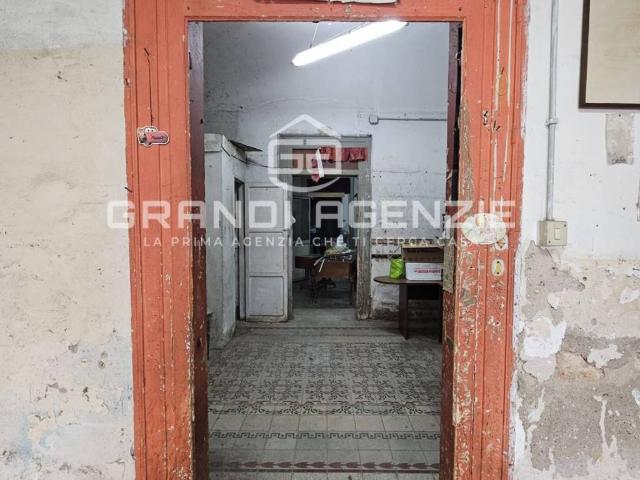 Appartamento in vendita a V Circoscrizione, Palermo