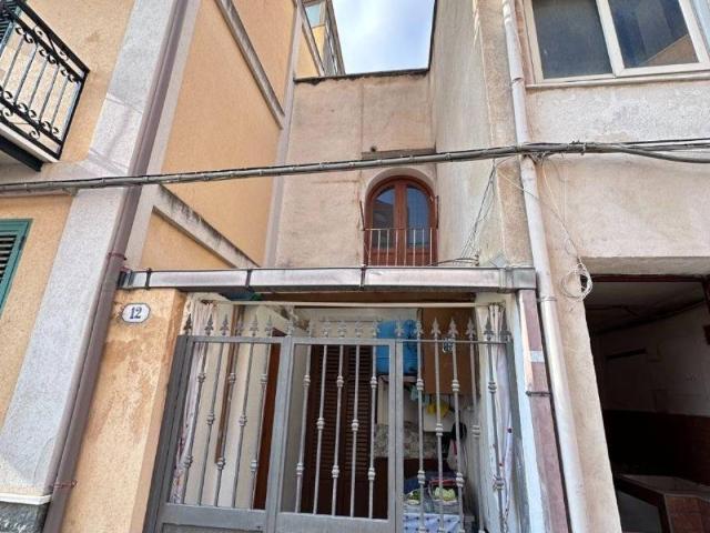 Appartamento in vendita a V Circoscrizione, Palermo