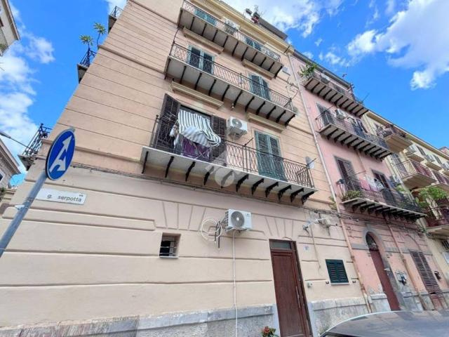 Appartamento in vendita a V Circoscrizione, Palermo