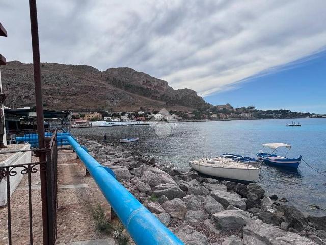 Appartamento in vendita a Sferracavallo, Palermo