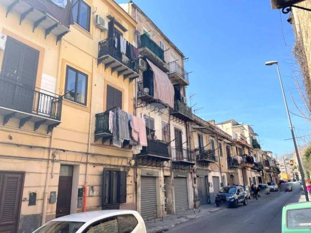 Appartamento in vendita a V Circoscrizione, Palermo