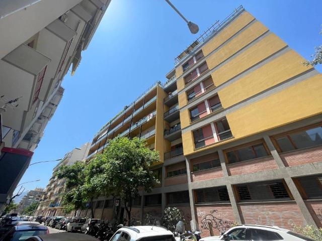 Appartamento in vendita a VIII Circoscrizione, Palermo
