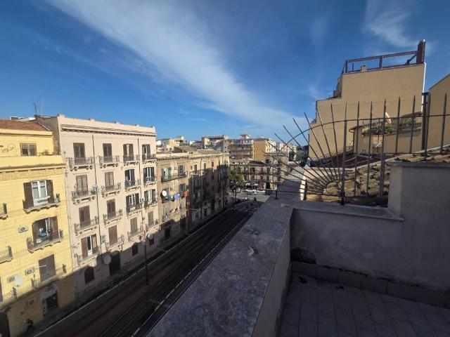 Appartamento in vendita a II Circoscrizione, Palermo