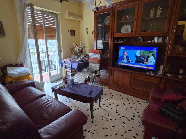 Appartamento in vendita a V Circoscrizione, Palermo