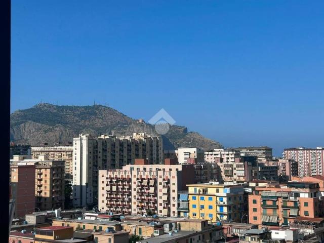Attico in vendita a V Circoscrizione, Palermo