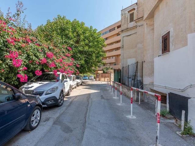 Appartamento in vendita a VII Circoscrizione, Palermo