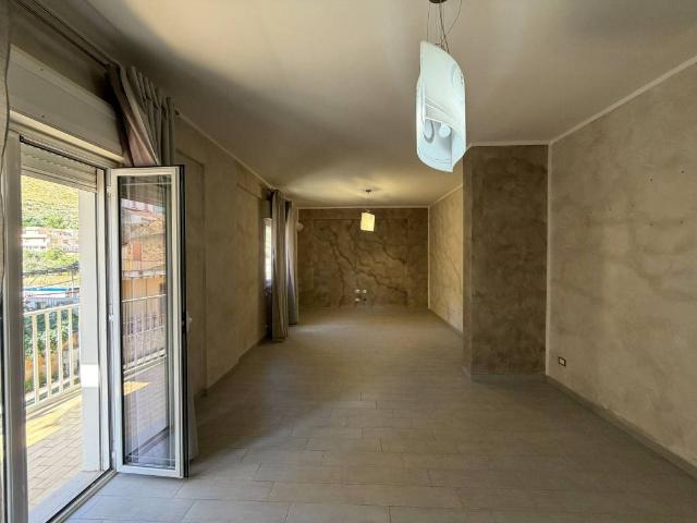 Appartamento in vendita a Croce Verde, Palermo