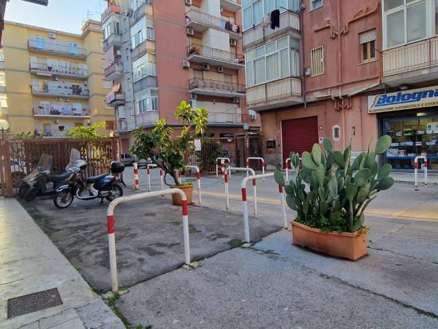 Appartamento in vendita a III Circoscrizione, Palermo