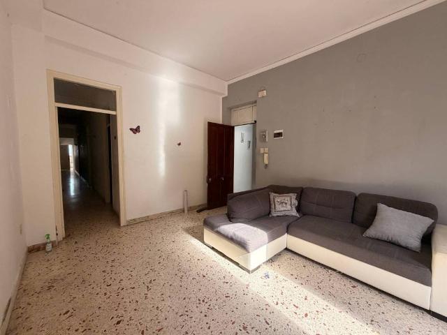 Appartamento in vendita a V Circoscrizione, Palermo
