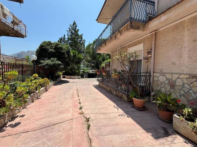 Appartamento in vendita a IV Circoscrizione, Palermo