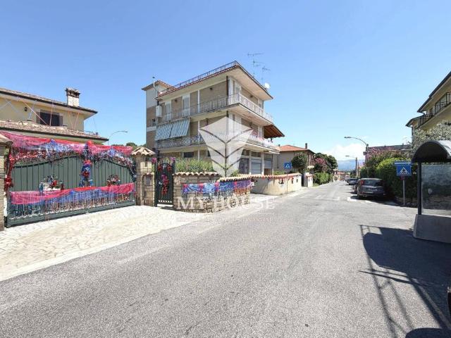 Appartamento in vendita a Roma Capitale, Lazio