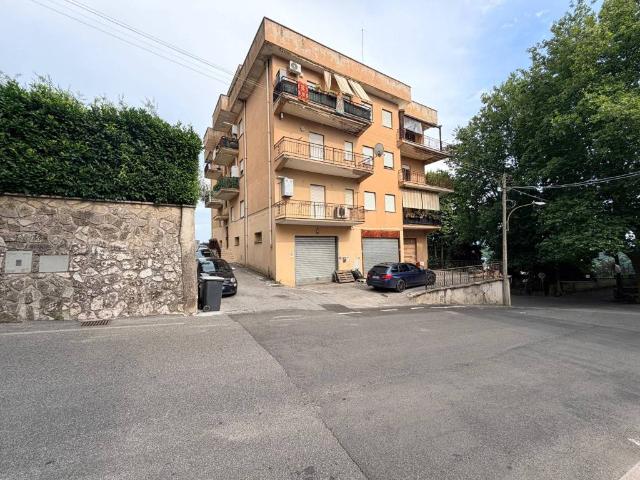 Appartamento in vendita a Colombella, Roma Capitale