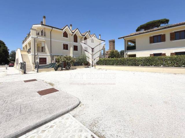 Appartamento in vendita a Colombella, Roma Capitale