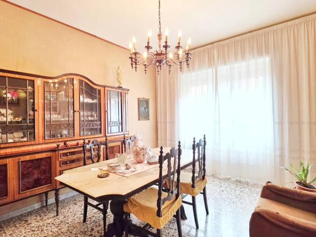 Appartamento in vendita a Colombella, Roma Capitale