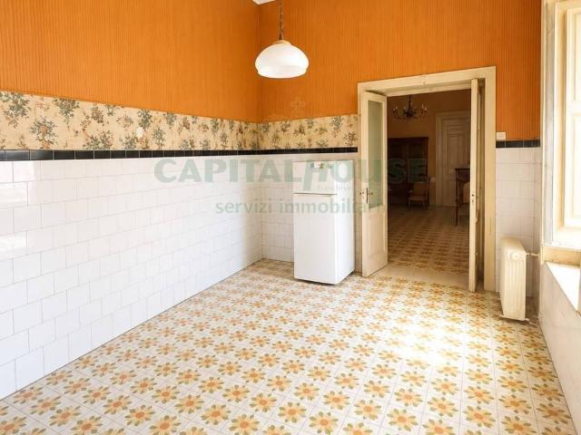 Appartamento in vendita a Palma Campania, Campania