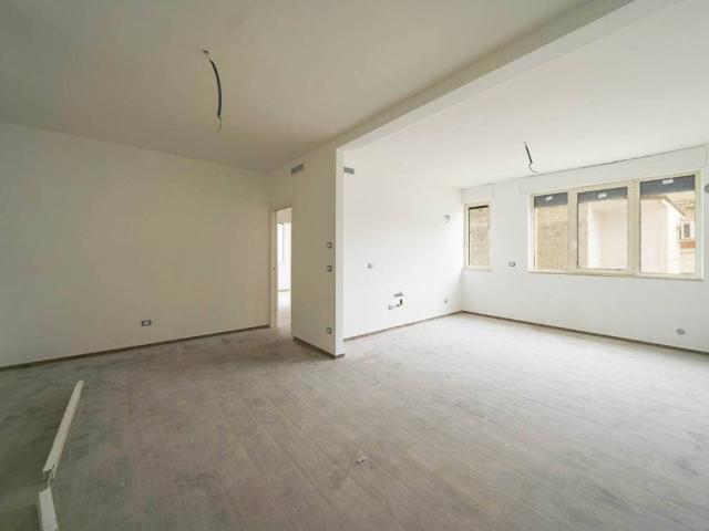 Appartamento in vendita a Puglia, Bari