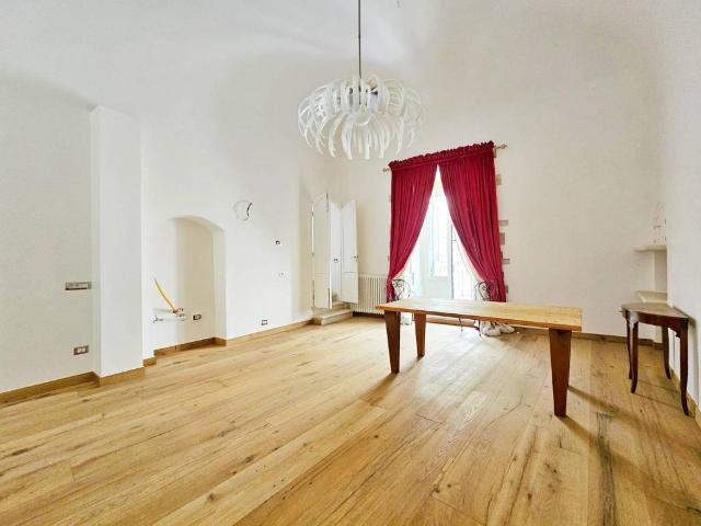 Appartamento in vendita a Puglia, Bari