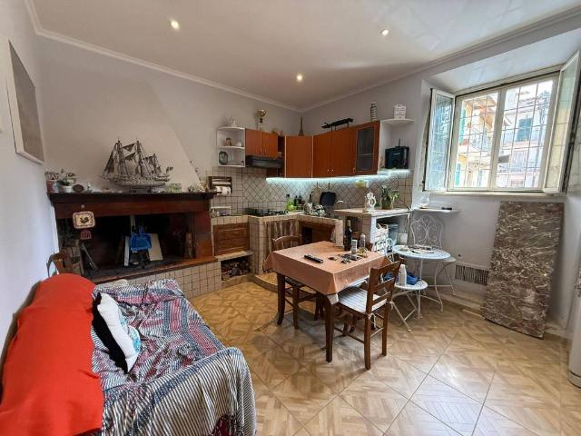 Appartamento in vendita a Stazzano, Roma Capitale