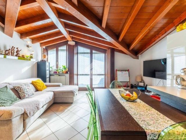 Appartamento in vendita a Pandino, Lombardia