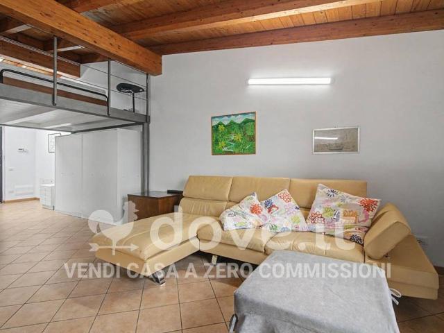 Appartamento in vendita a Pandino, Lombardia