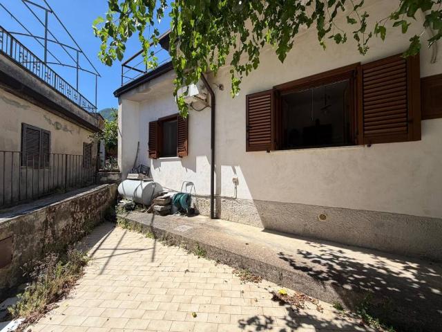 Appartamento in vendita a Pannarano, Campania