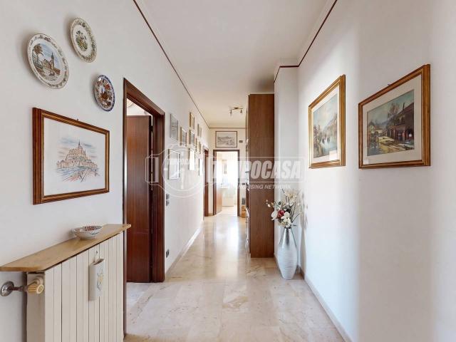 Appartamento in vendita a Pantigliate, Lombardia
