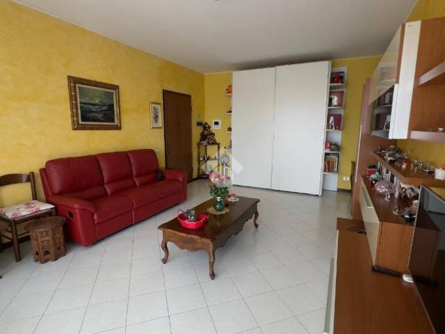 Appartamento in vendita a Pantigliate, Lombardia