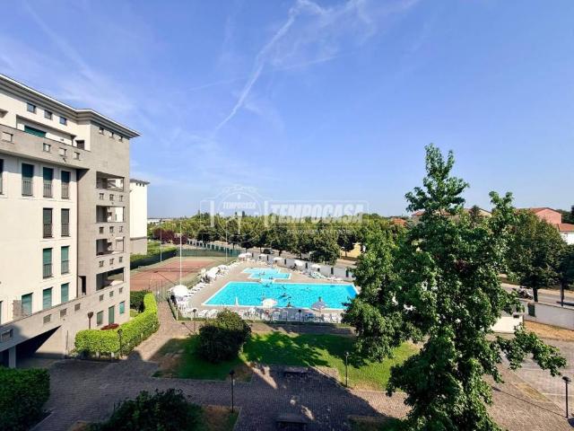 Appartamento in vendita a Parabiago, Lombardia