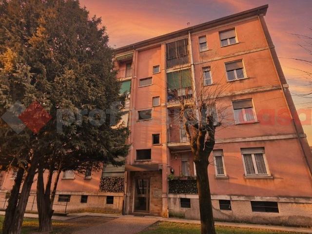 Appartamento in vendita a Parabiago, Lombardia