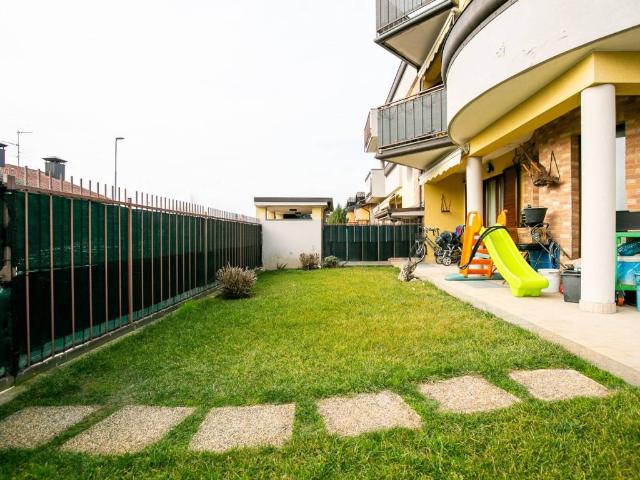 Appartamento in vendita a Parabiago, Lombardia