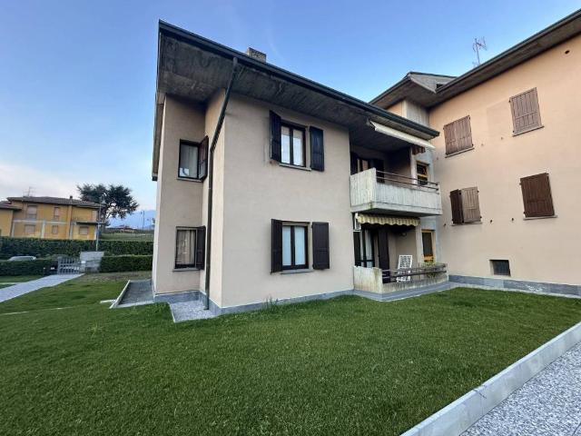 Appartamento in vendita a Paratico, Lombardia