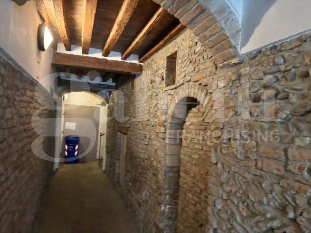 Appartamento in vendita a Oltretorrente, Parma
