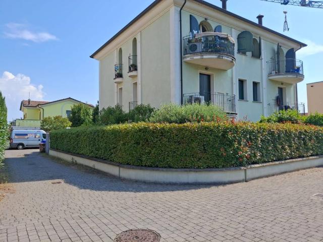 Appartamento in vendita a Alberi di Vigatto, Sorbolo