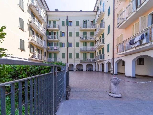Appartamento in vendita a Parma Centro, Parma