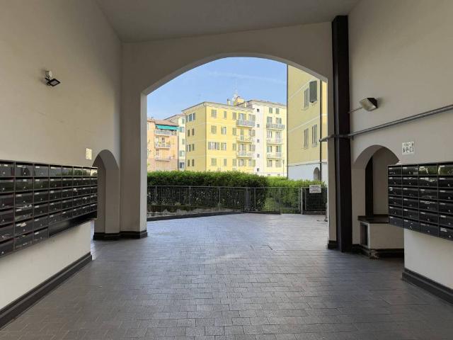 Appartamento in vendita a Parma Centro, Parma