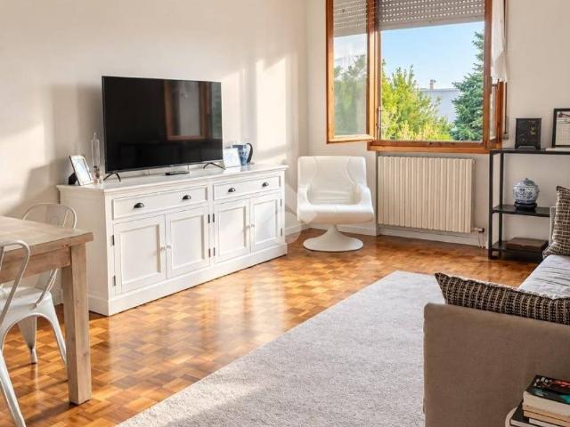 Appartamento in vendita a Quartiere Bandini, Parma