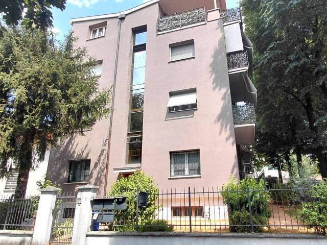 Appartamento in vendita a Montanara, Parma