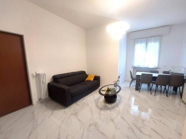 Appartamento in vendita a Lubiana, Parma