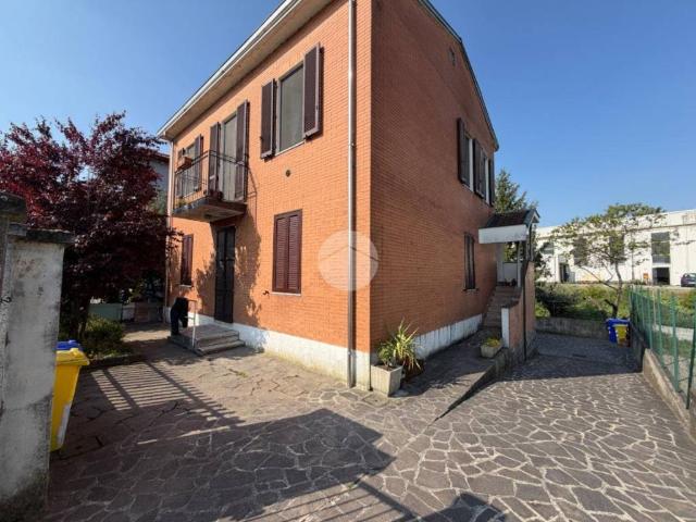 Appartamento in vendita a Cortile San Martino, Parma