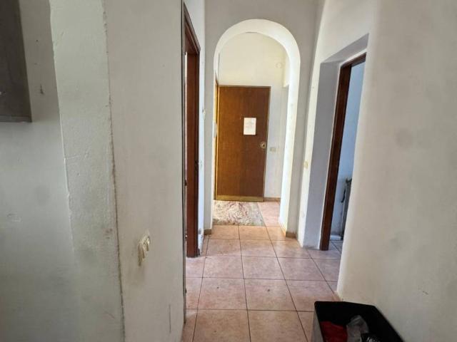 Appartamento in vendita a Parona, Lombardia