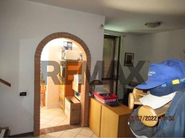 Appartamento in vendita a Parona, Lombardia